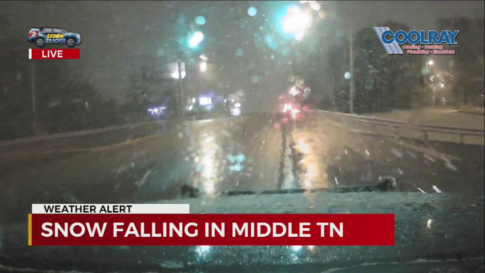 Checking on the roads as snow falls in Middle TN – WKRN News 2