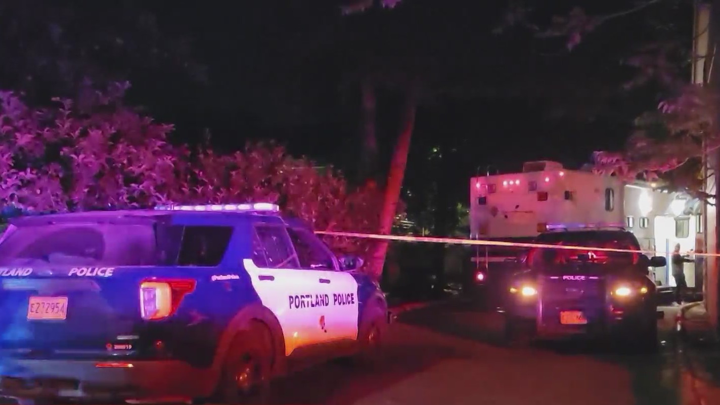 1 dead in shooting in Portland’s Centennial neighborhood