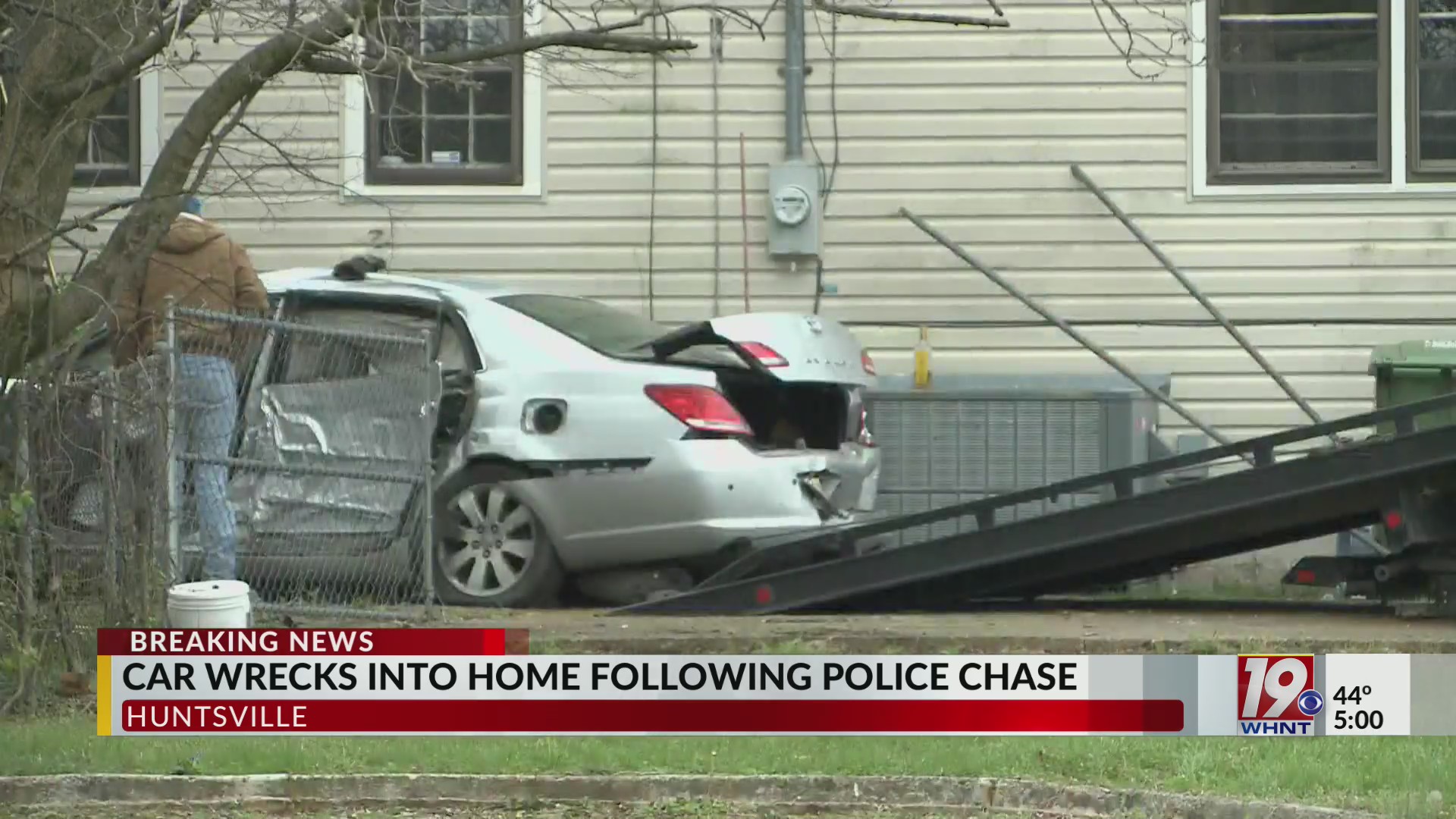Car Crashed into Home After Police Chase March 17, 2023 News 19 at
