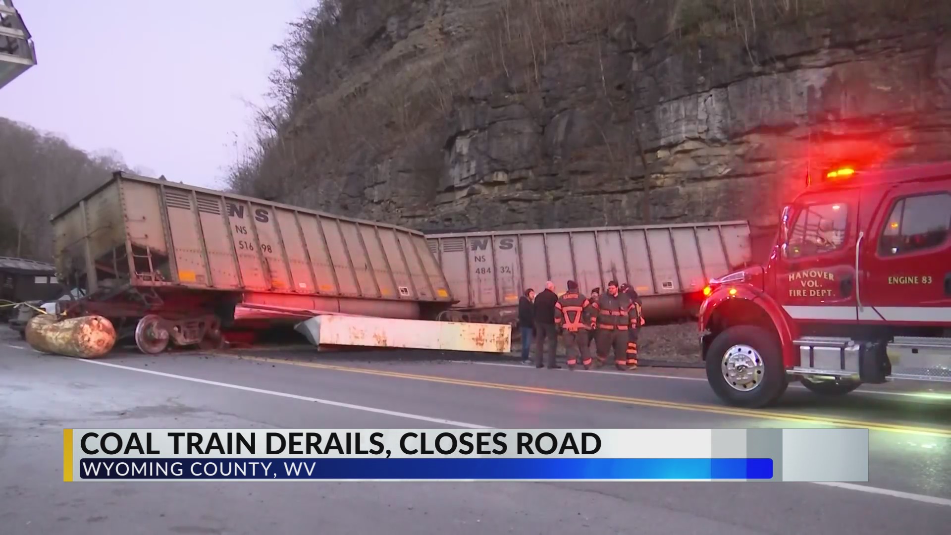 Coal train derails in West Virginia shutting down part of US 52 WOWK