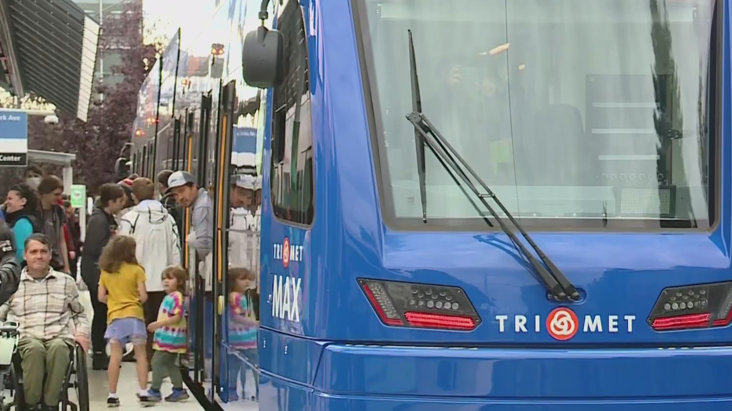 Meet TriMet’s 6th generation MAX train – KOIN.com