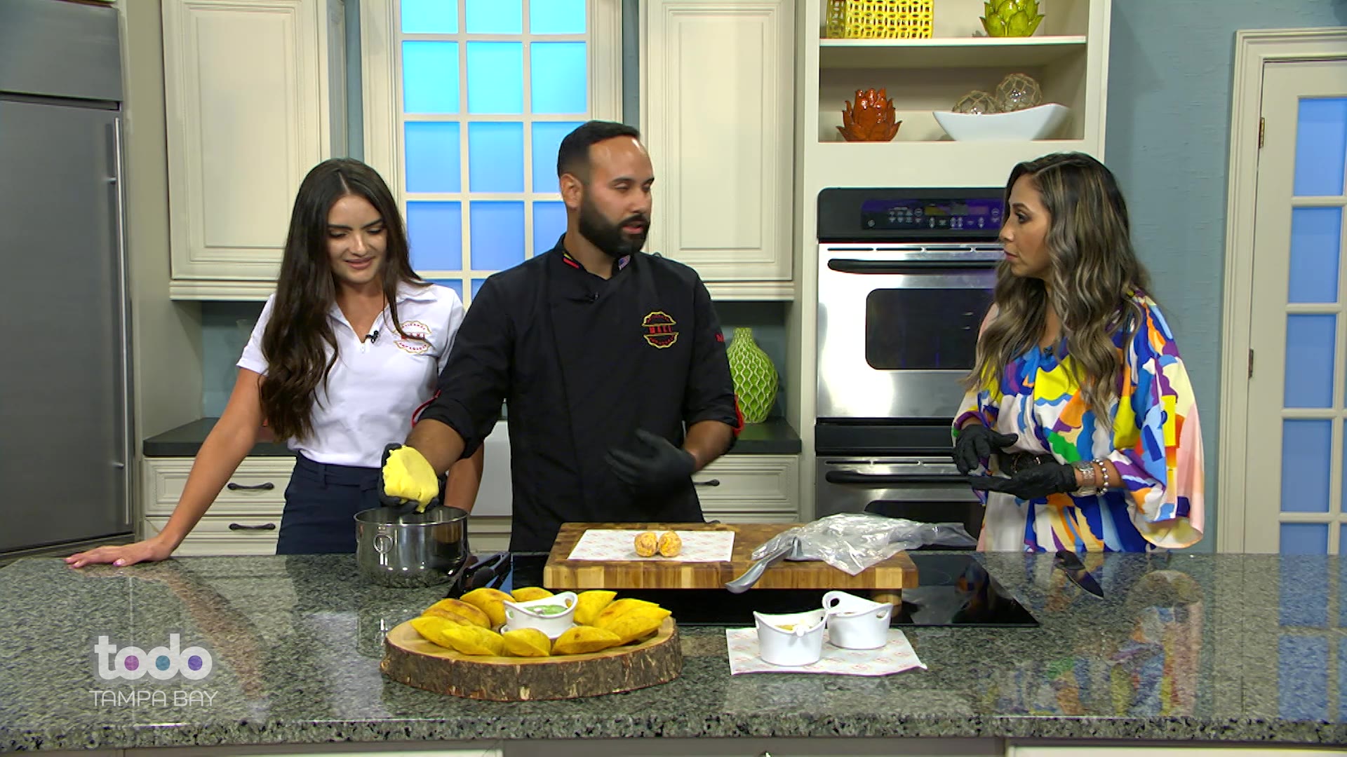 Empanadas Colombianas en la cocina de Todo Tampa Bay WFLA