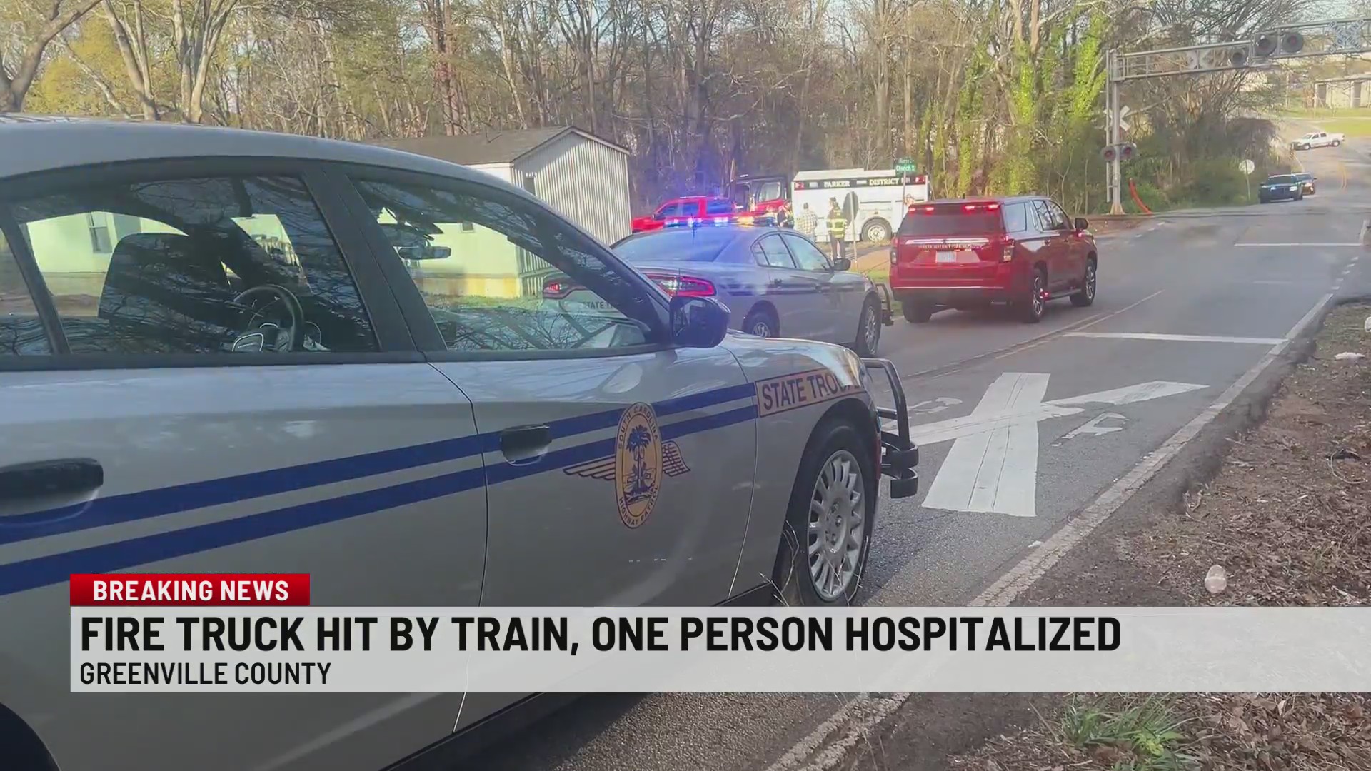 1 in Hospital After Fire Truck Hit by Train – WSPA 7NEWS