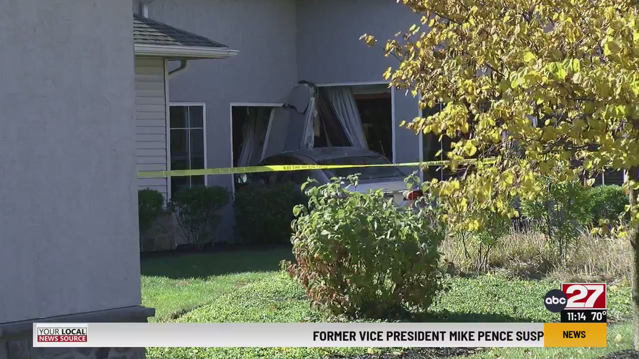 Car crashes into Lancaster County building – ABC27