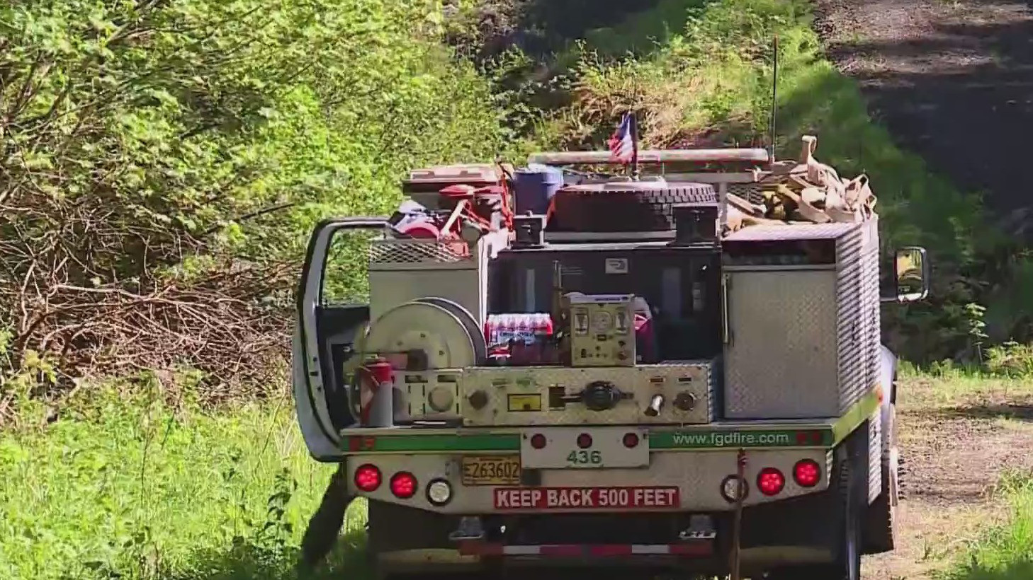 Small fires bring big crews to Yamhill, Banks