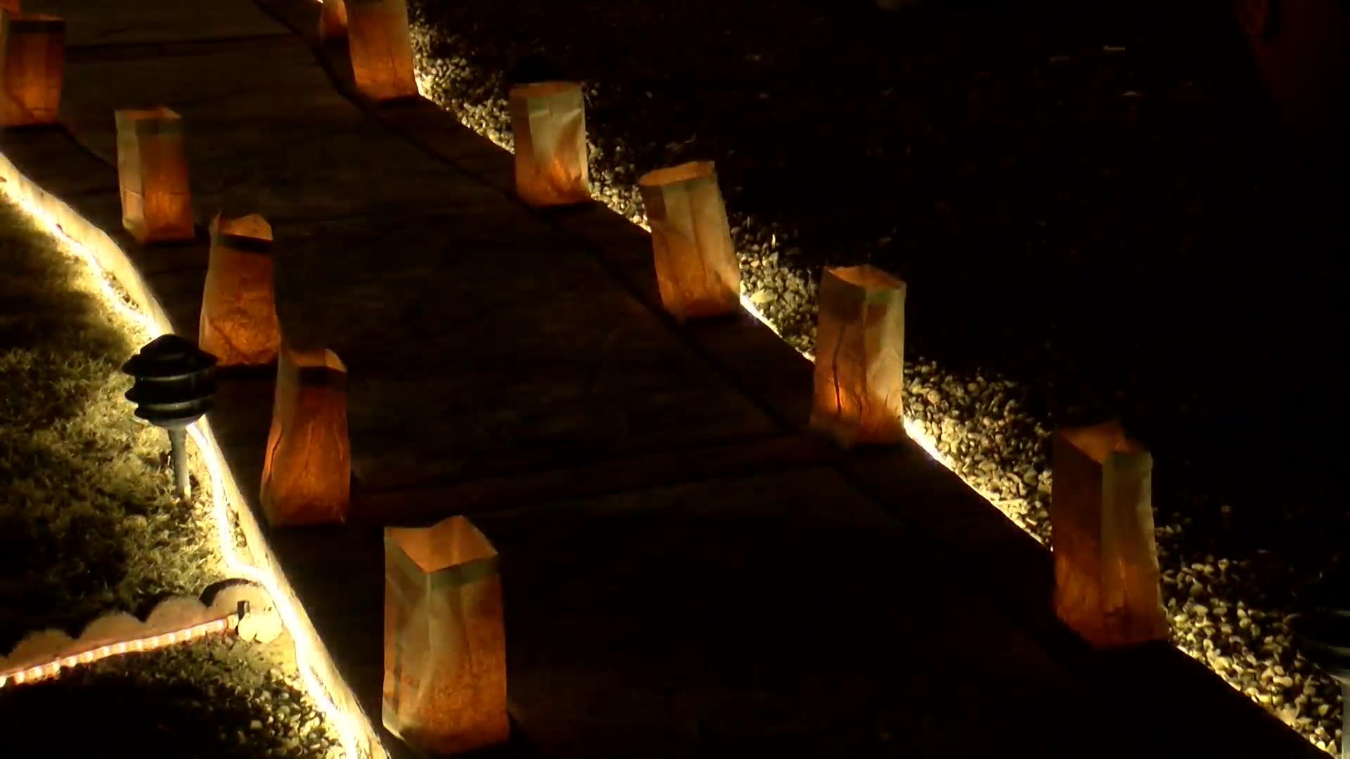 Beloved luminaria tradition returns to Albuquerque KRQE NEWS 13 Breaking News, Albuquerque