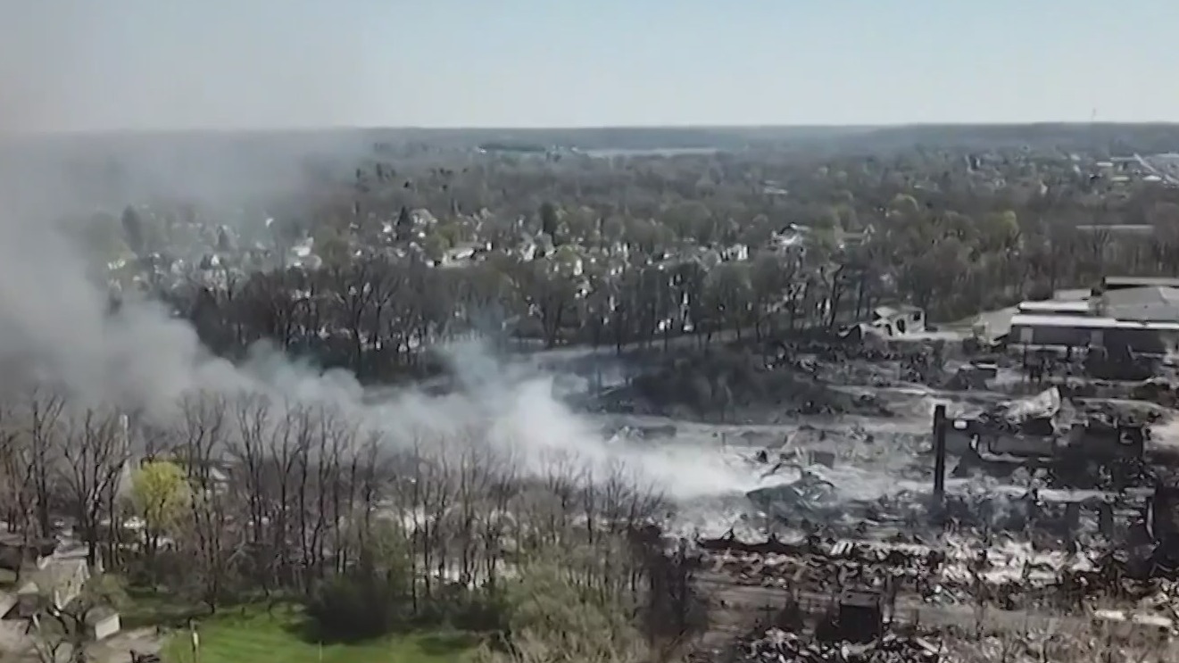 Indiana residents health concerns spike after ‘toxic’ fire | Morning in ...