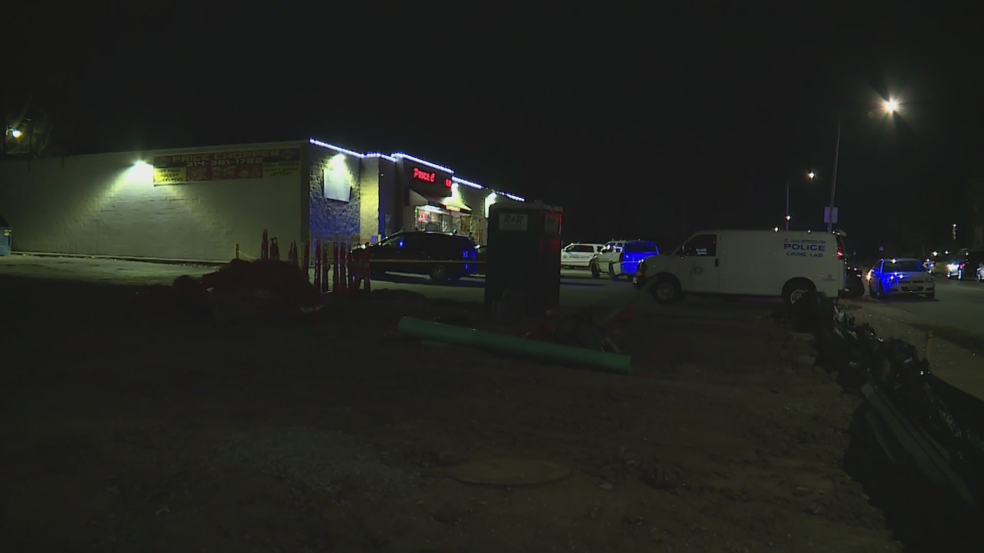 Man shot and killed in grocery store parking lot Saturday evening – FOX 2