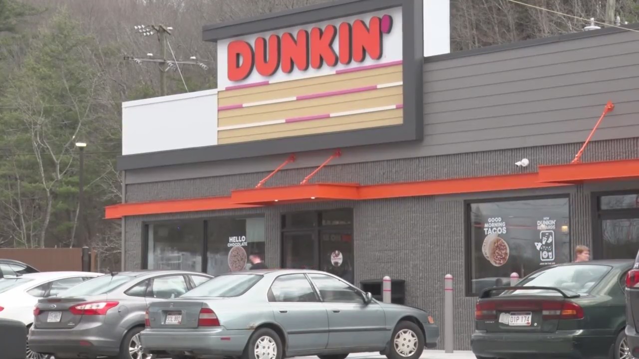New Dunkin’ Donuts In Princeton Opens WVNS