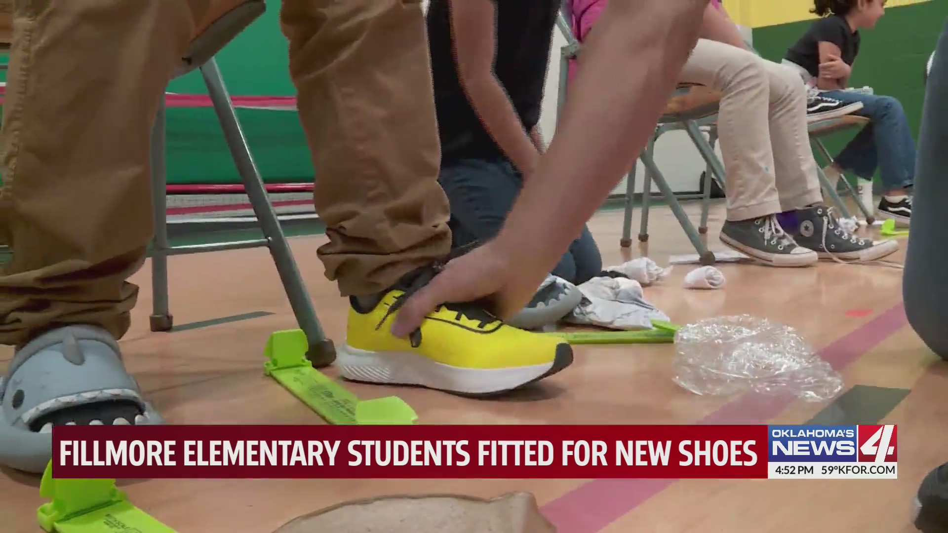 Fillmore Elementary students fitted for new shoes Oklahoma City