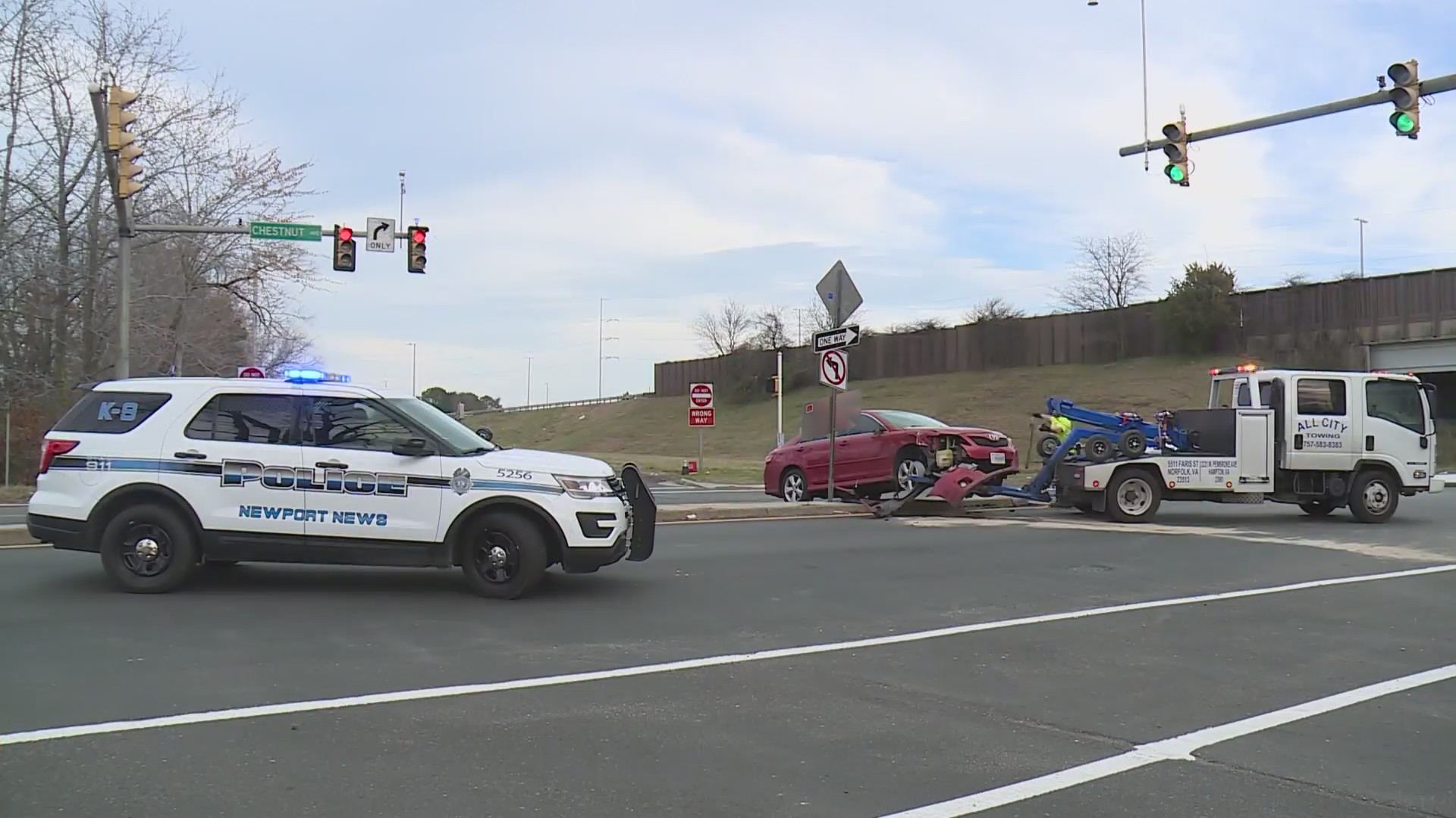 4 taken into custody after police chase ends in Newport News. – WAVY.com