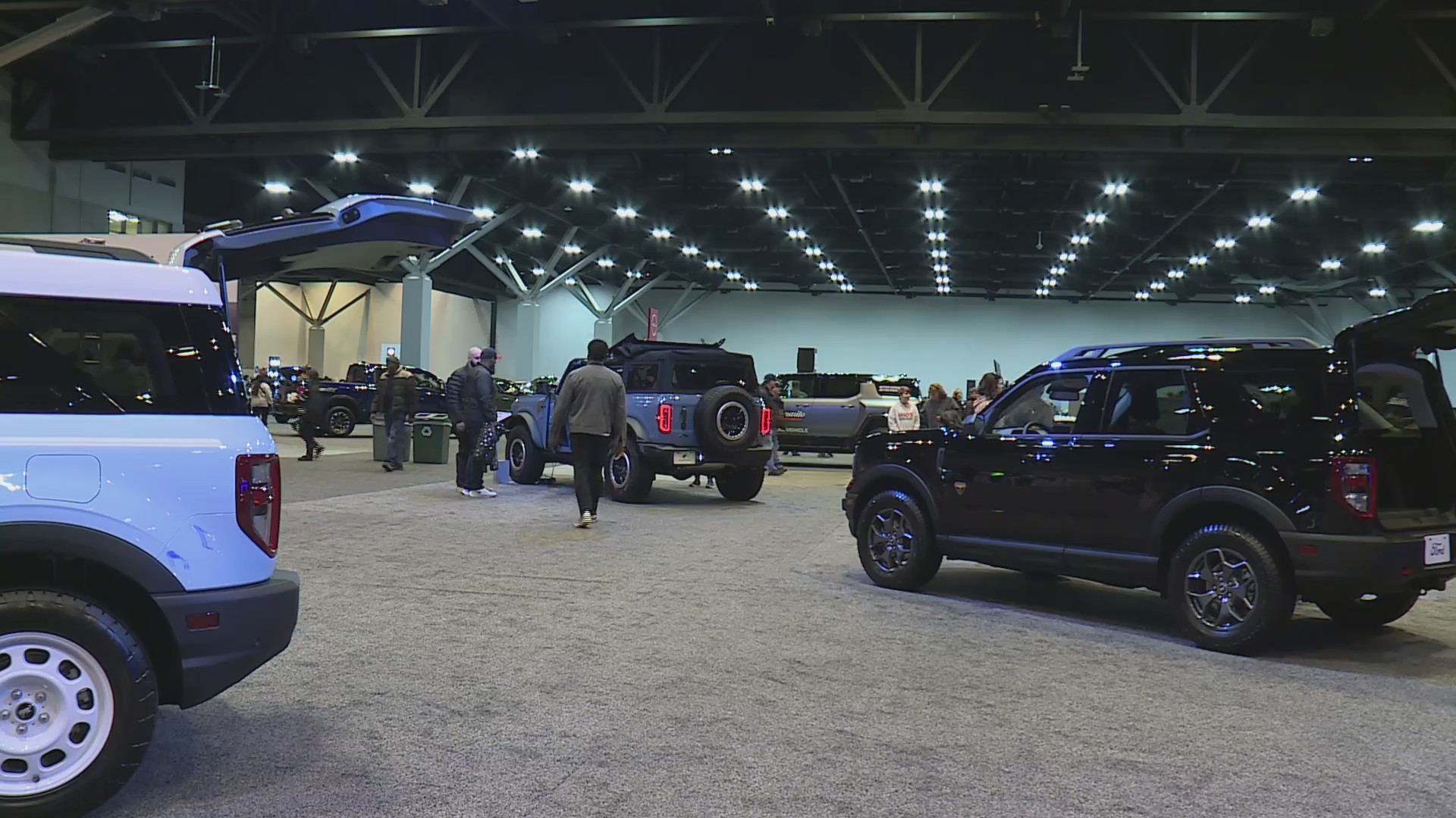 Families find warmth and excitement at St. Louis auto show FOX 2
