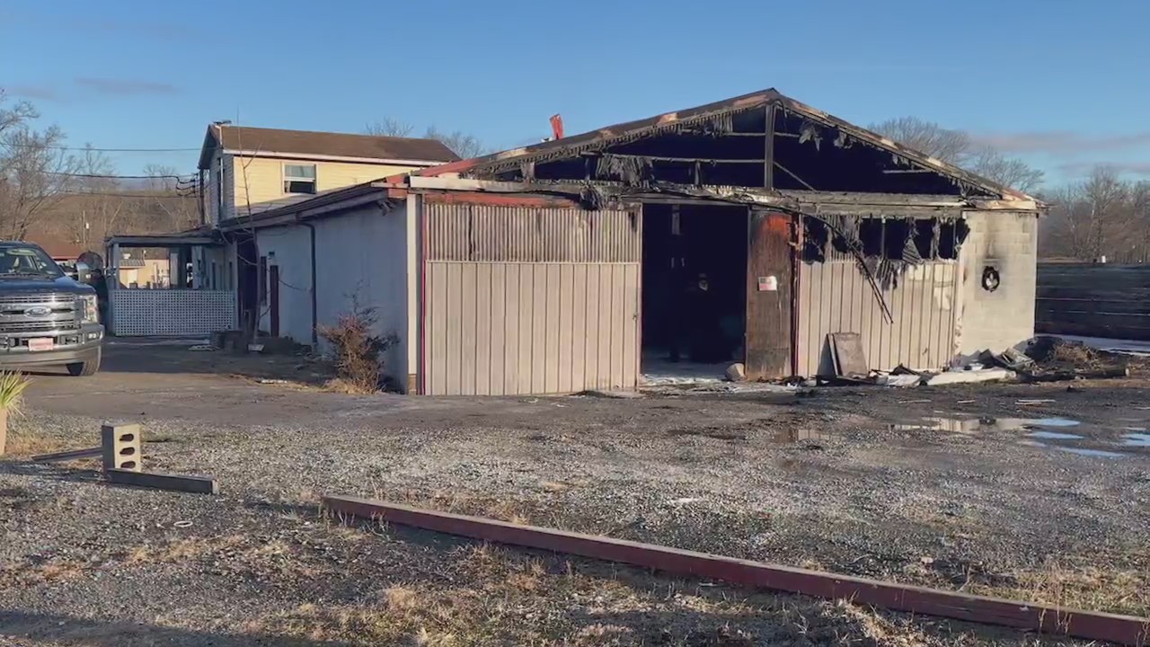 Crews battle early morning Perry County fire – ABC27