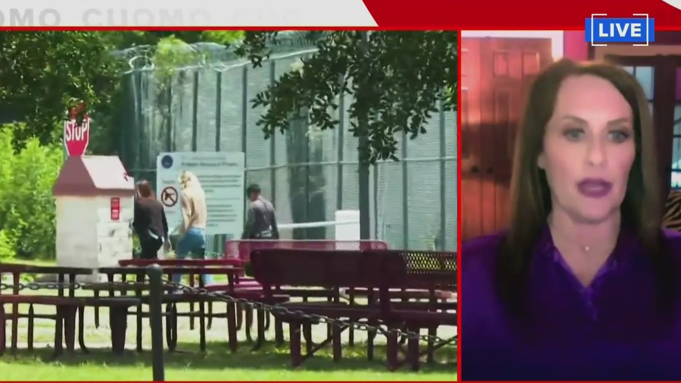 Former inmate describes Elizabeth Holmes’ new life behind bars | CUOMO ...